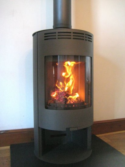 Fireplace Zaragoza black 5kW